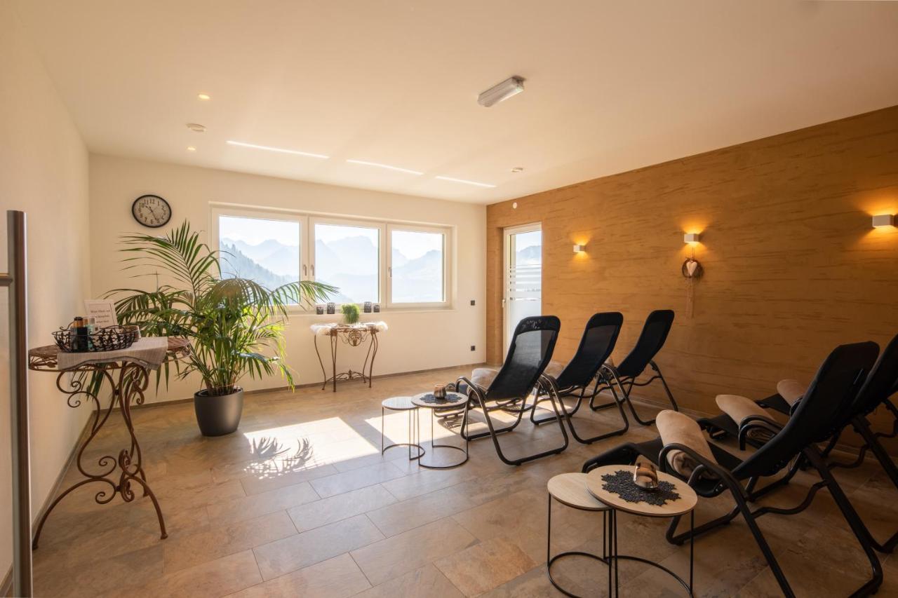 Alpenpanorama Konzett Apartment Faschina Ngoại thất bức ảnh